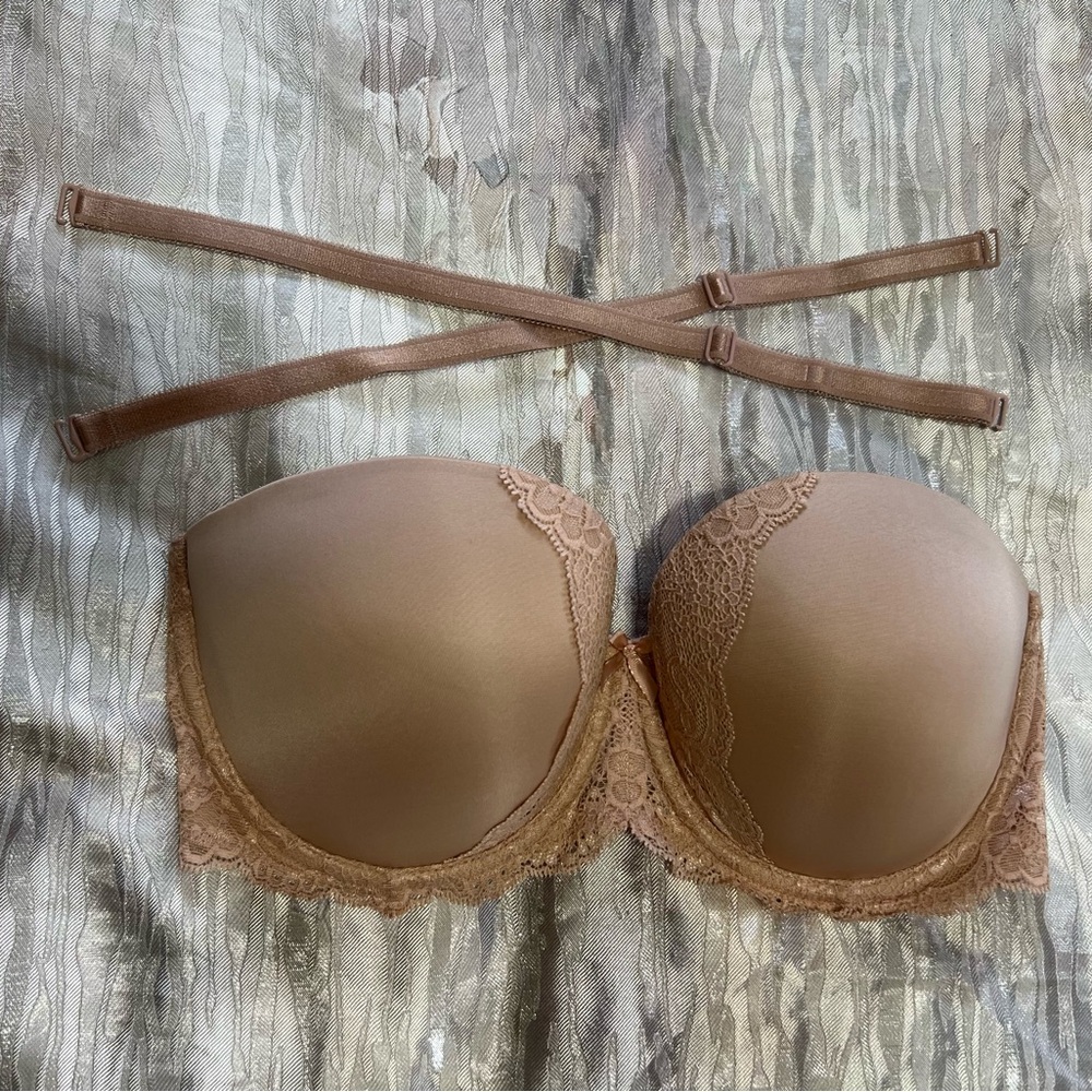 Victoria's Secret Dream Angels Multi-way Straps or Strapless Bra with Lace